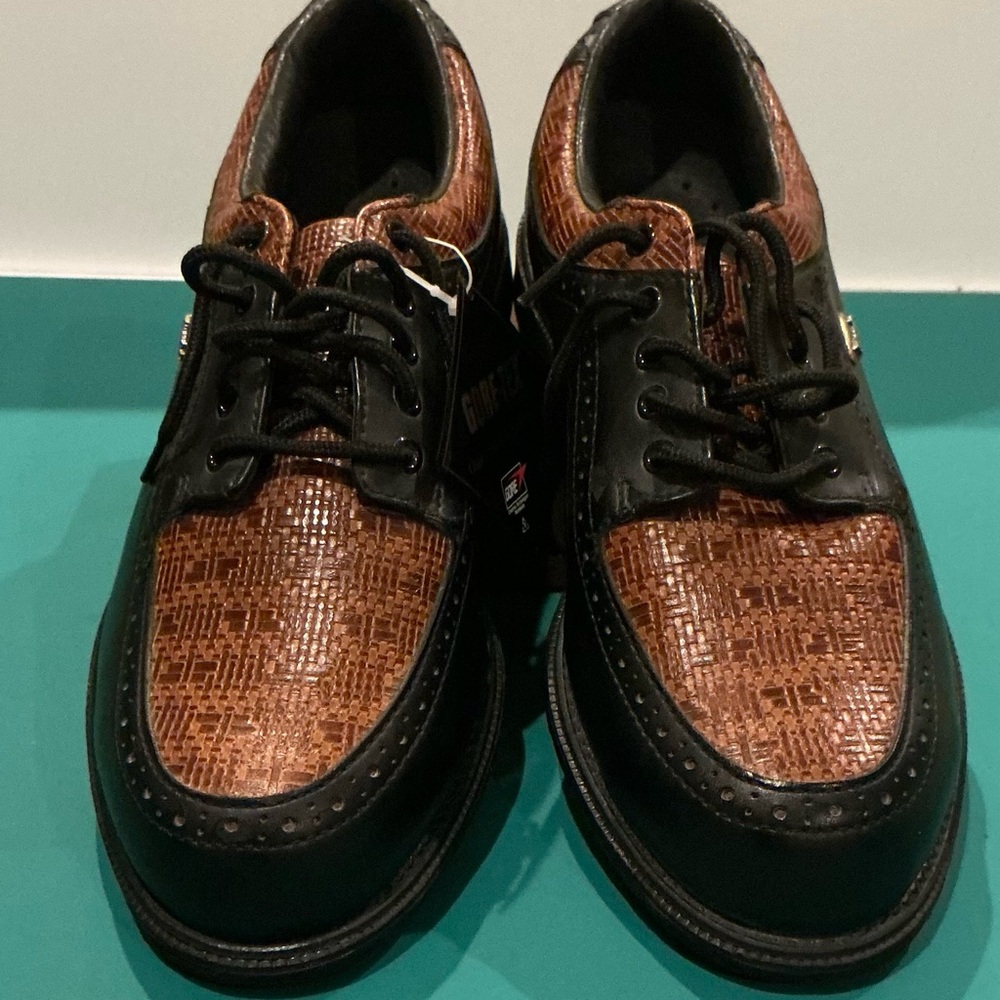 Ethnic Women’s Brown and Black Women's Golf Cleats/Shoes NWT Size 7 - Picture 2 of 9